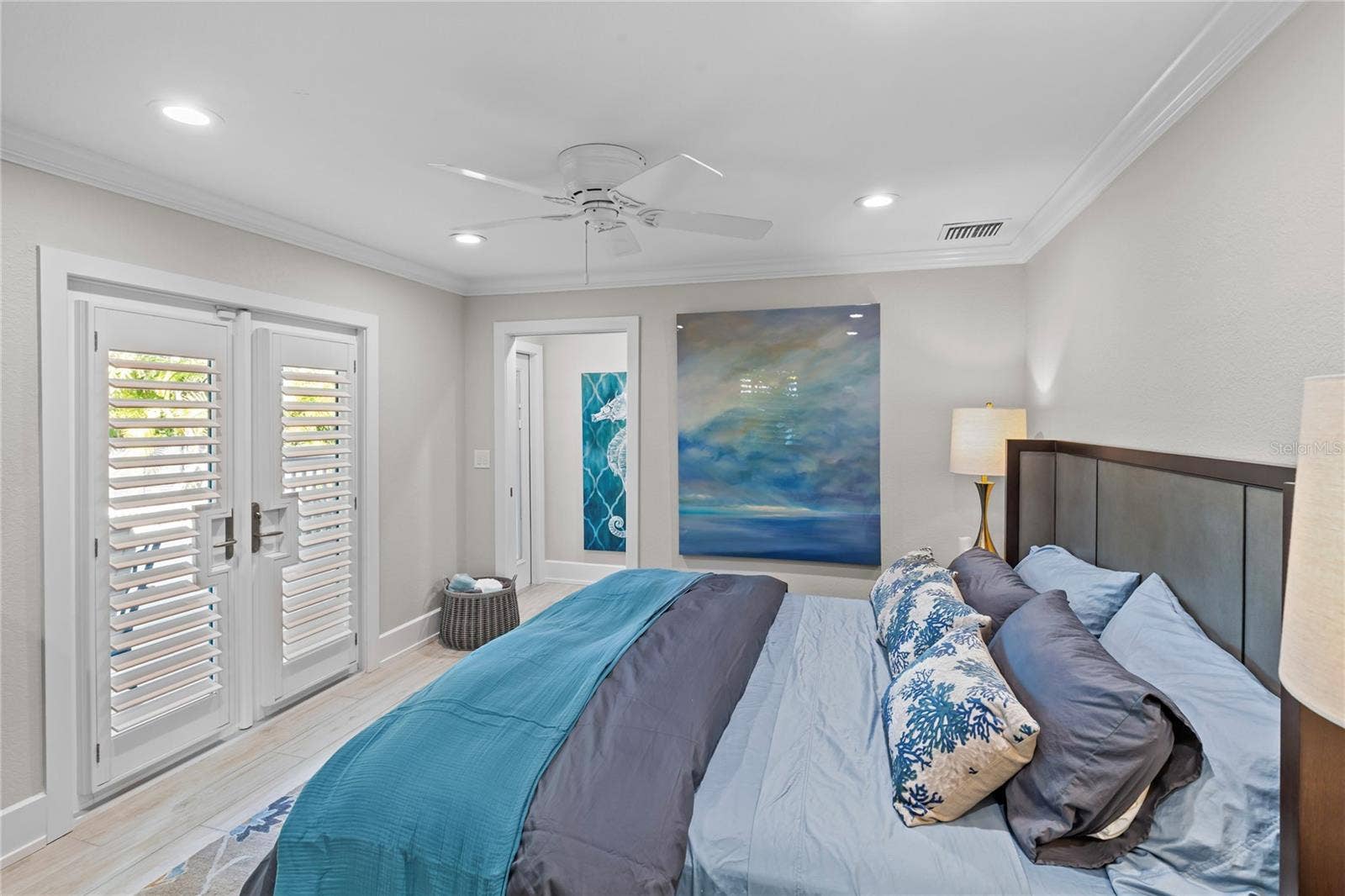 135 93RD AVENUE, Treasure Island, FL 33706