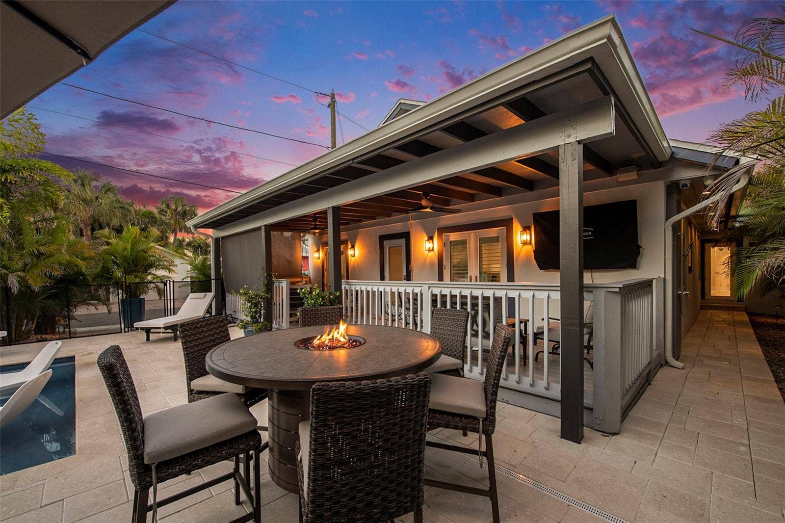 135 93RD AVENUE, Treasure Island, FL 33706