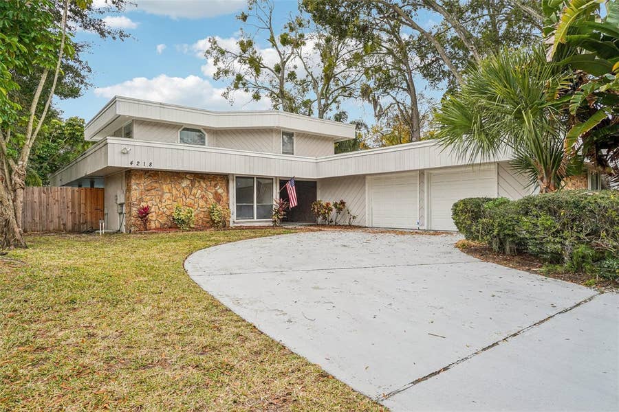Property photo for 4218 WATER OAKS LANE, Tampa, FL