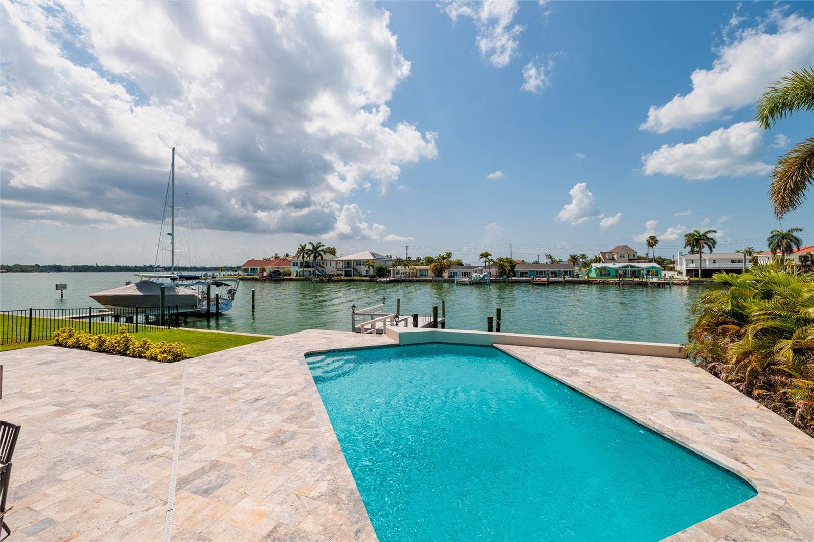 825 116TH AVENUE, Treasure Island, FL 33706 825 116TH AVENUE, Treasure Island, FL 33706