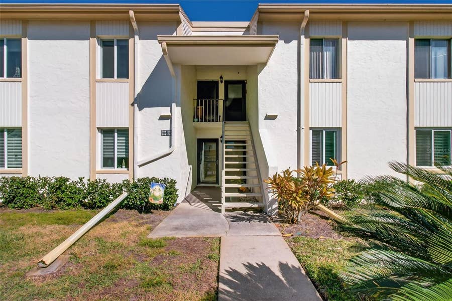 Property photo for 208 CYPRESS COURT, Oldsmar, FL