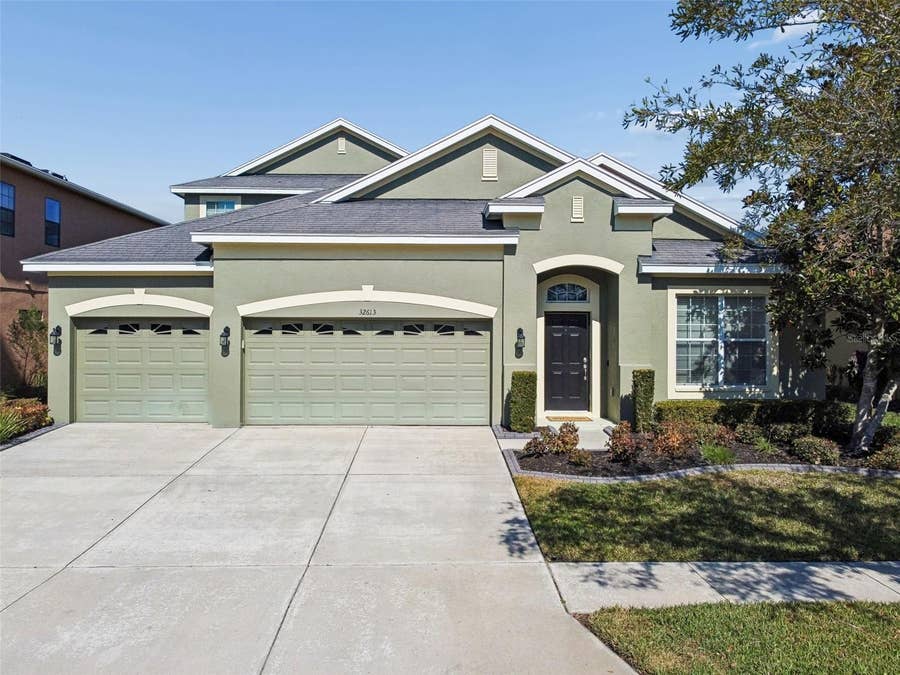 Property photo for 32613 SUMMERGLADE DRIVE, Wesley Chapel, FL