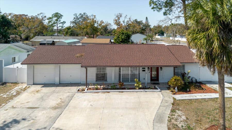 Property photo for 7008 MINTWOOD COURT, Tampa, FL
