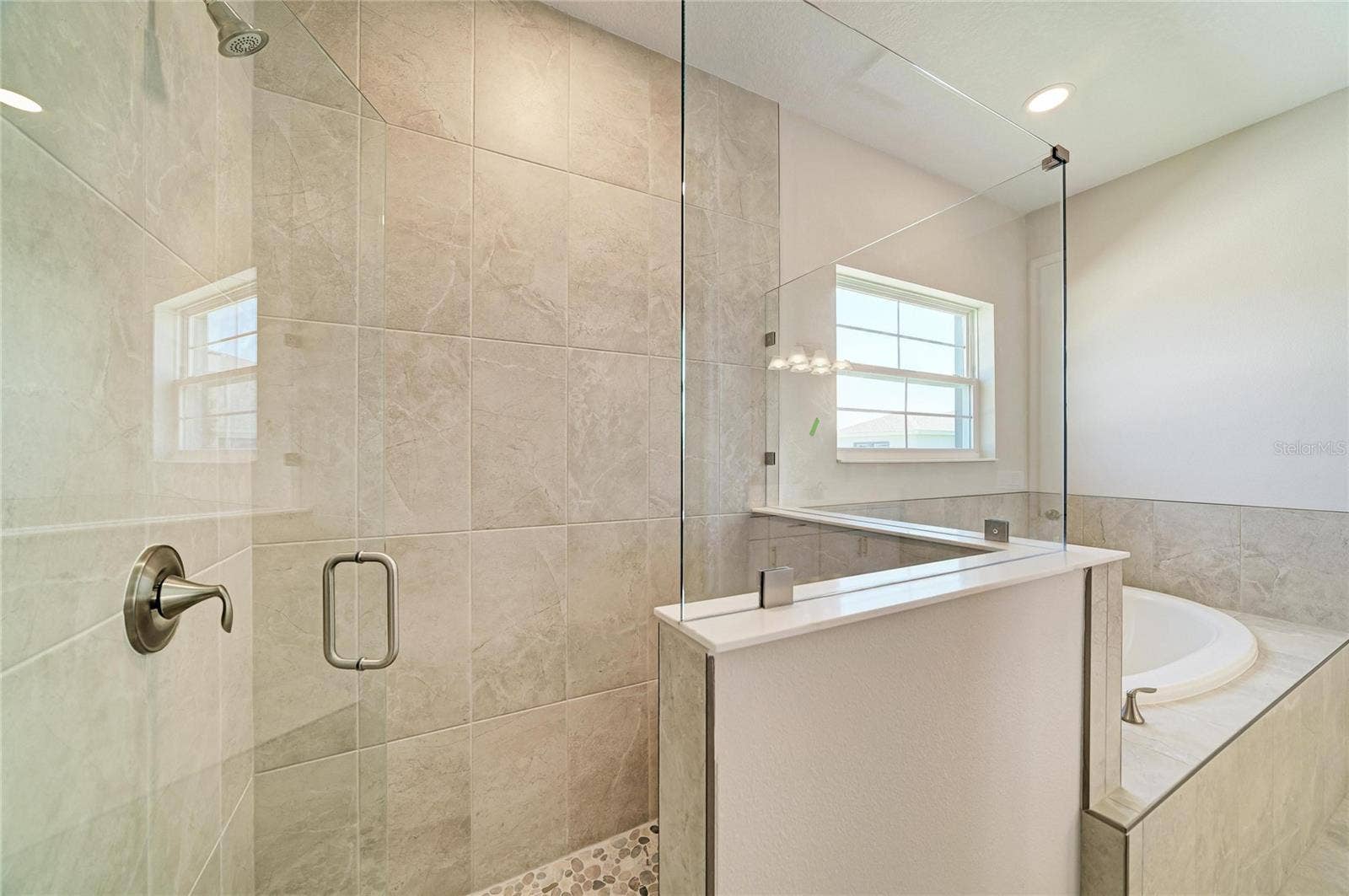 33496 TWILIGHT SEA PLACE, Dade City, FL 33525 33496 TWILIGHT SEA PLACE, Dade City, FL 33525