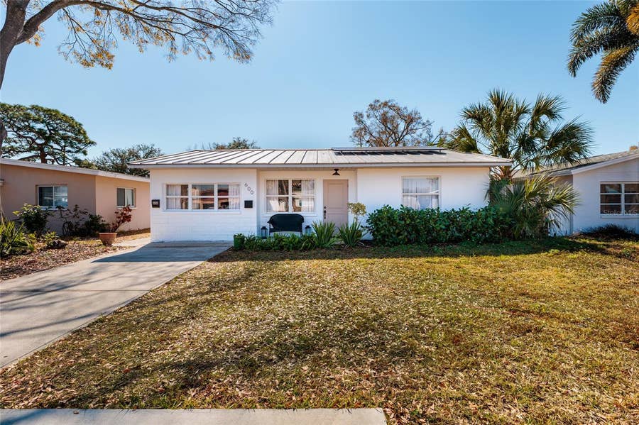 Property photo for 600 74TH AVENUE N, St Petersburg, FL