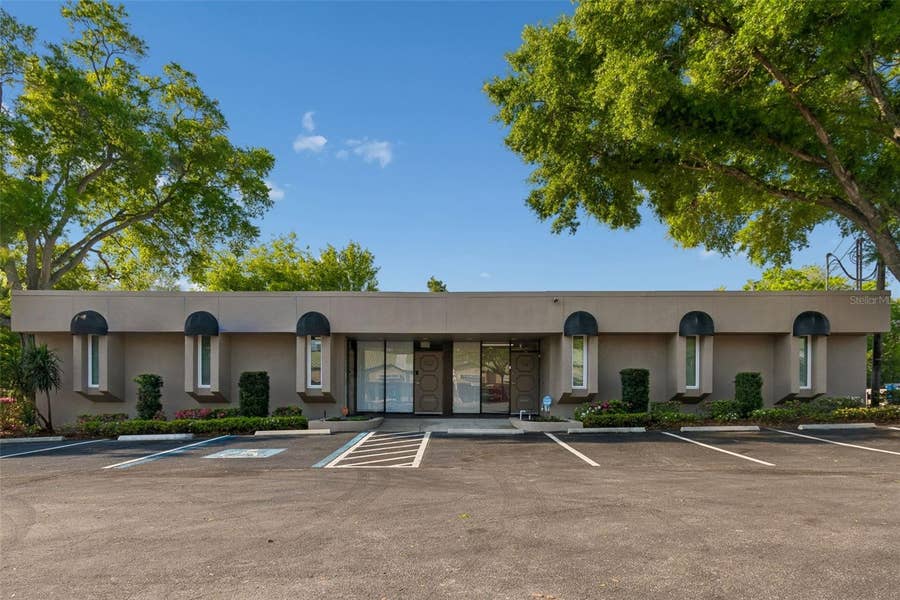 Property photo for 1046 W BUSCH BOULEVARD, #100, Tampa, FL