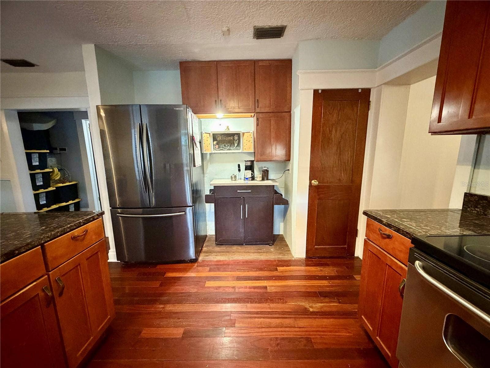 403 W CHELSEA STREET, Tampa, FL 33603 403 W CHELSEA STREET, Tampa, FL 33603
