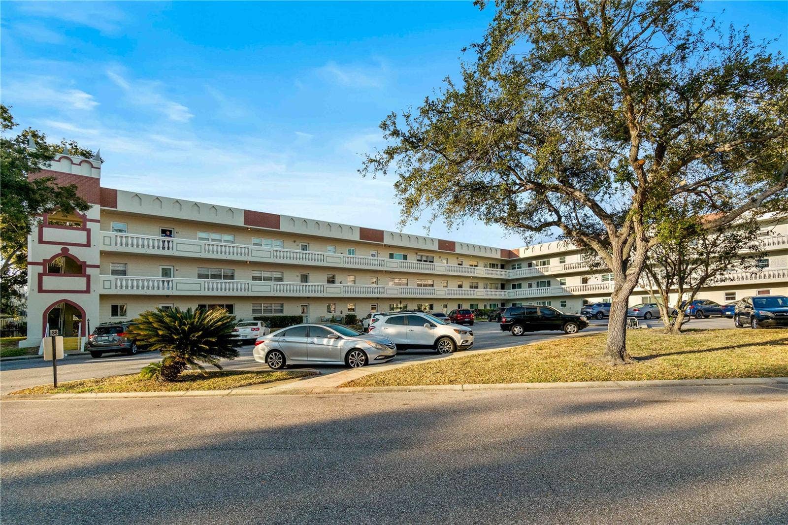 2284 SPANISH DRIVE, #50, Clearwater, FL 33763 2284 SPANISH DRIVE, #50, Clearwater, FL 33763