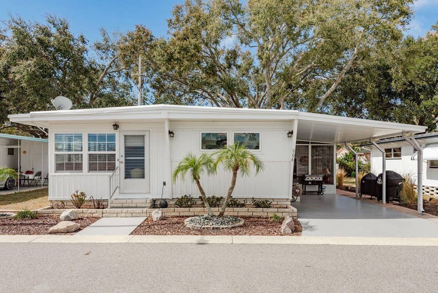 Property photo for 2331 BELLEAIR ROAD, #906, Clearwater, FL