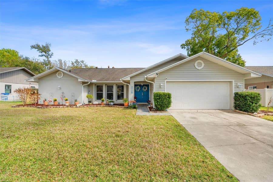Property photo for 2715 BERRYKNOLL PLACE, Valrico, FL