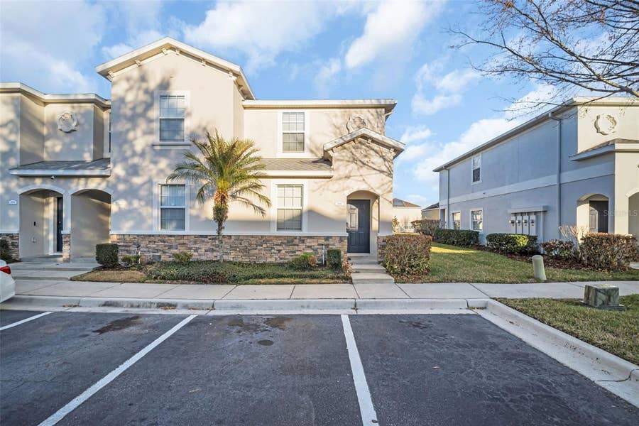 Property photo for 1943 GREENWOOD VALLEY DRIVE, Plant City, FL