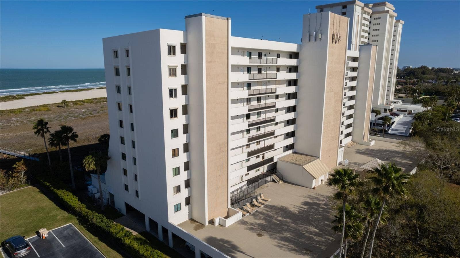 1250 GULF BOULEVARD, #703, Clearwater Beach, FL 33767 1250 GULF BOULEVARD, #703, Clearwater Beach, FL 33767