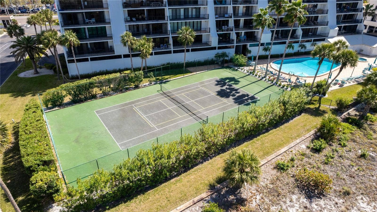 1250 GULF BOULEVARD, #703, Clearwater Beach, FL 33767 1250 GULF BOULEVARD, #703, Clearwater Beach, FL 33767