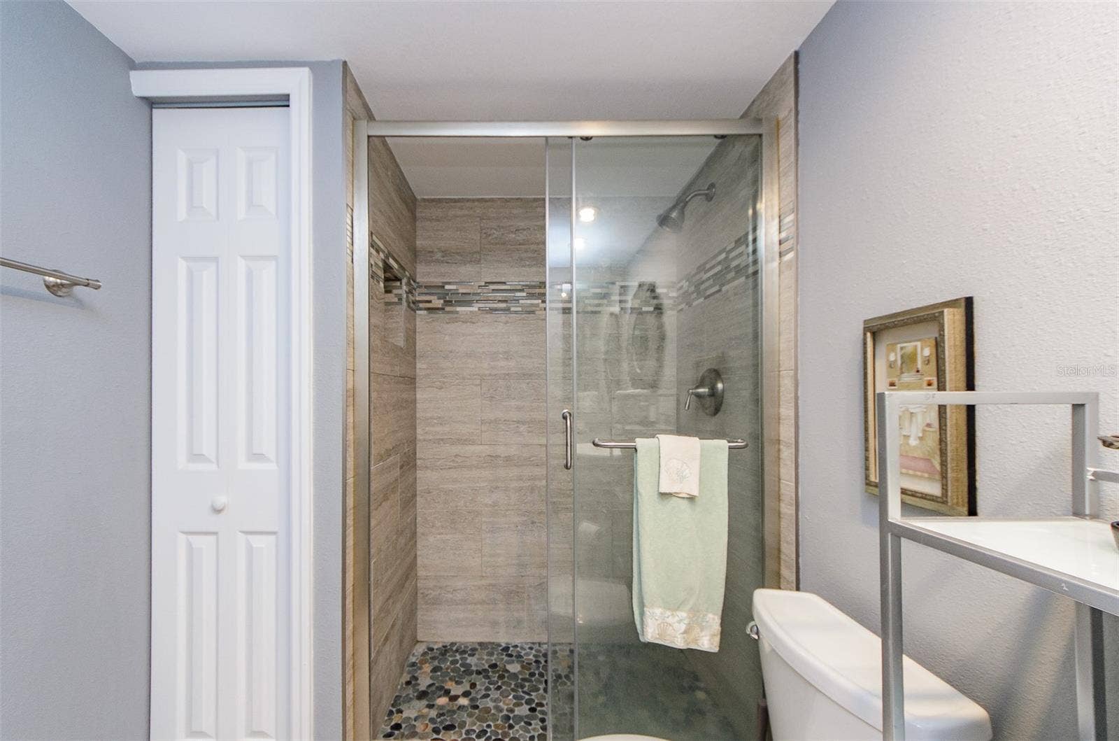 1250 GULF BOULEVARD, #703, Clearwater Beach, FL 33767 1250 GULF BOULEVARD, #703, Clearwater Beach, FL 33767