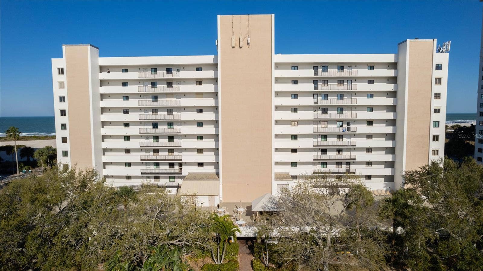 1250 GULF BOULEVARD, #703, Clearwater Beach, FL 33767 1250 GULF BOULEVARD, #703, Clearwater Beach, FL 33767