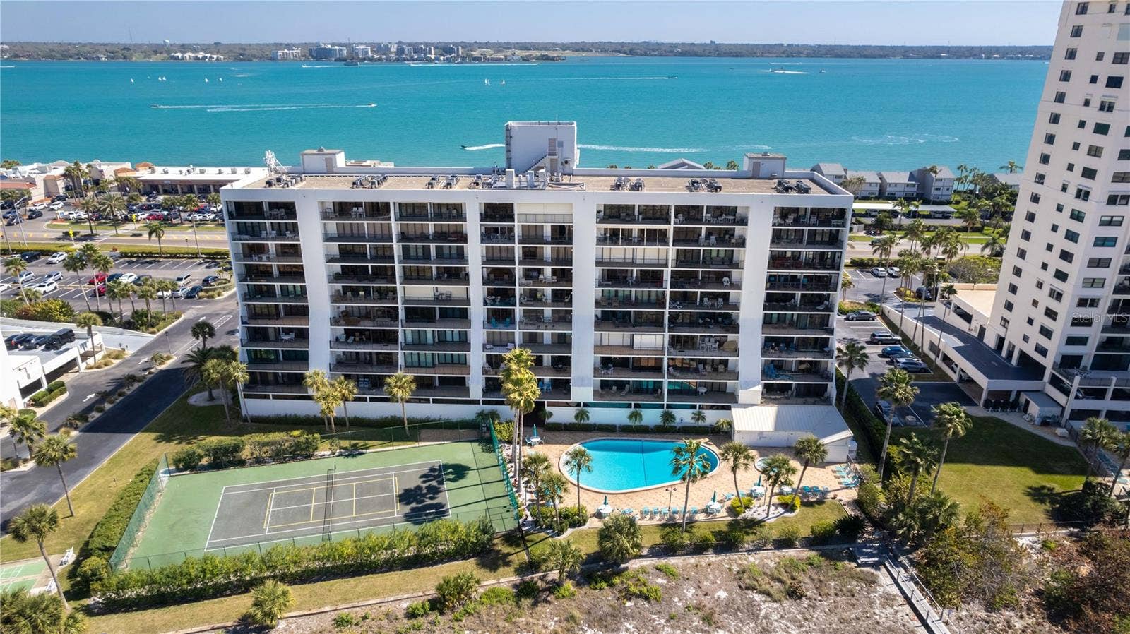 1250 GULF BOULEVARD, #703, Clearwater Beach, FL 33767 1250 GULF BOULEVARD, #703, Clearwater Beach, FL 33767