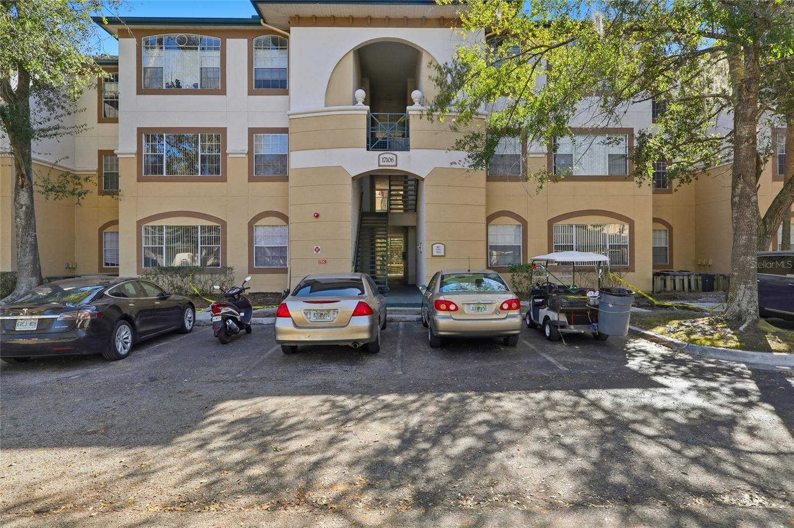 17106 CARRINGTON PARK DRIVE, #623, Tampa, FL 33647
