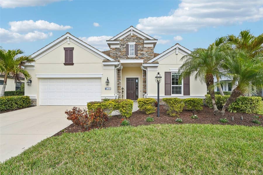 Property photo for 12819 COASTAL BREEZE WAY, Bradenton, FL