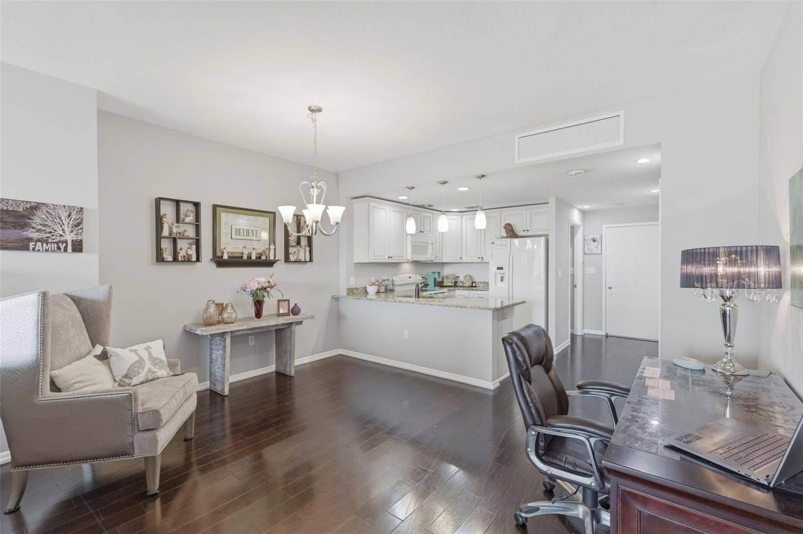 1 BEACH DRIVE SE, #1109, St Petersburg, FL 33701 1 BEACH DRIVE SE, #1109, St Petersburg, FL 33701