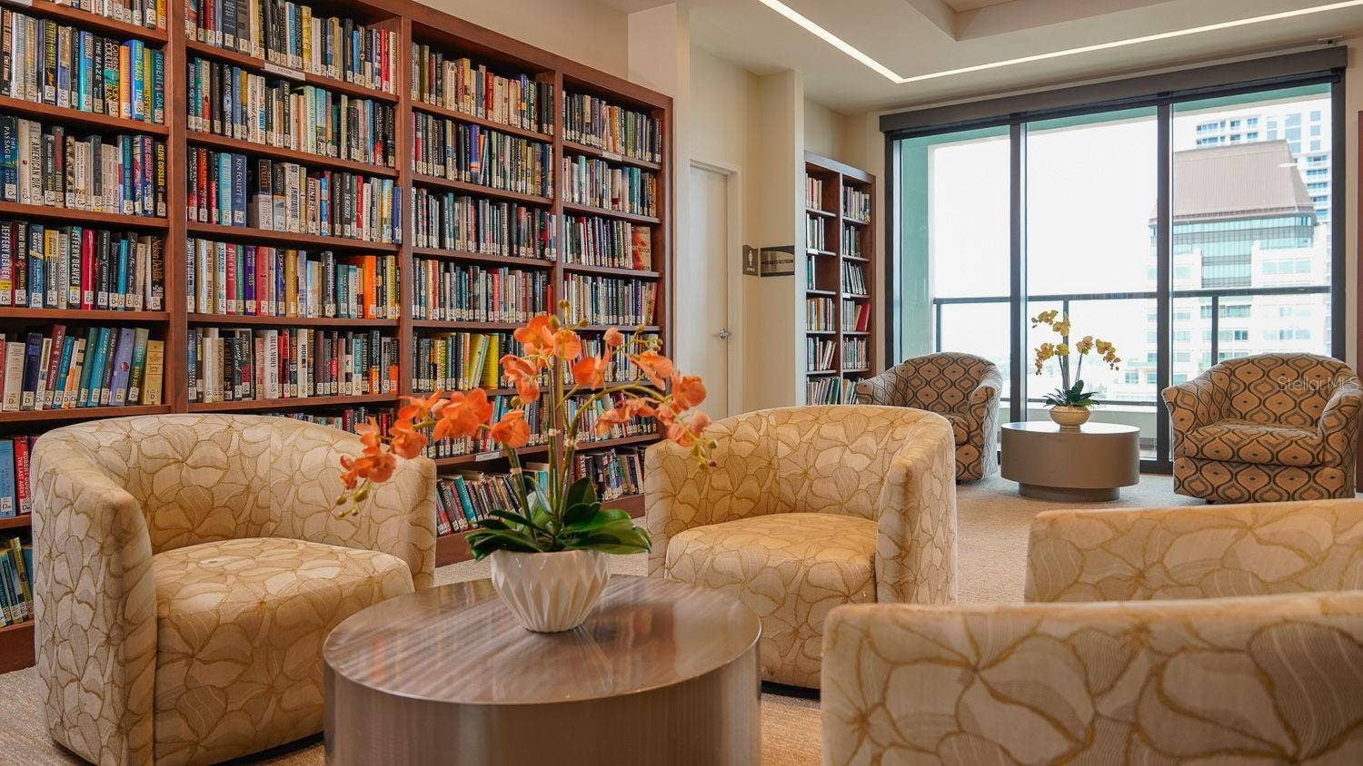 1 BEACH DRIVE SE, #1109, St Petersburg, FL 33701 1 BEACH DRIVE SE, #1109, St Petersburg, FL 33701