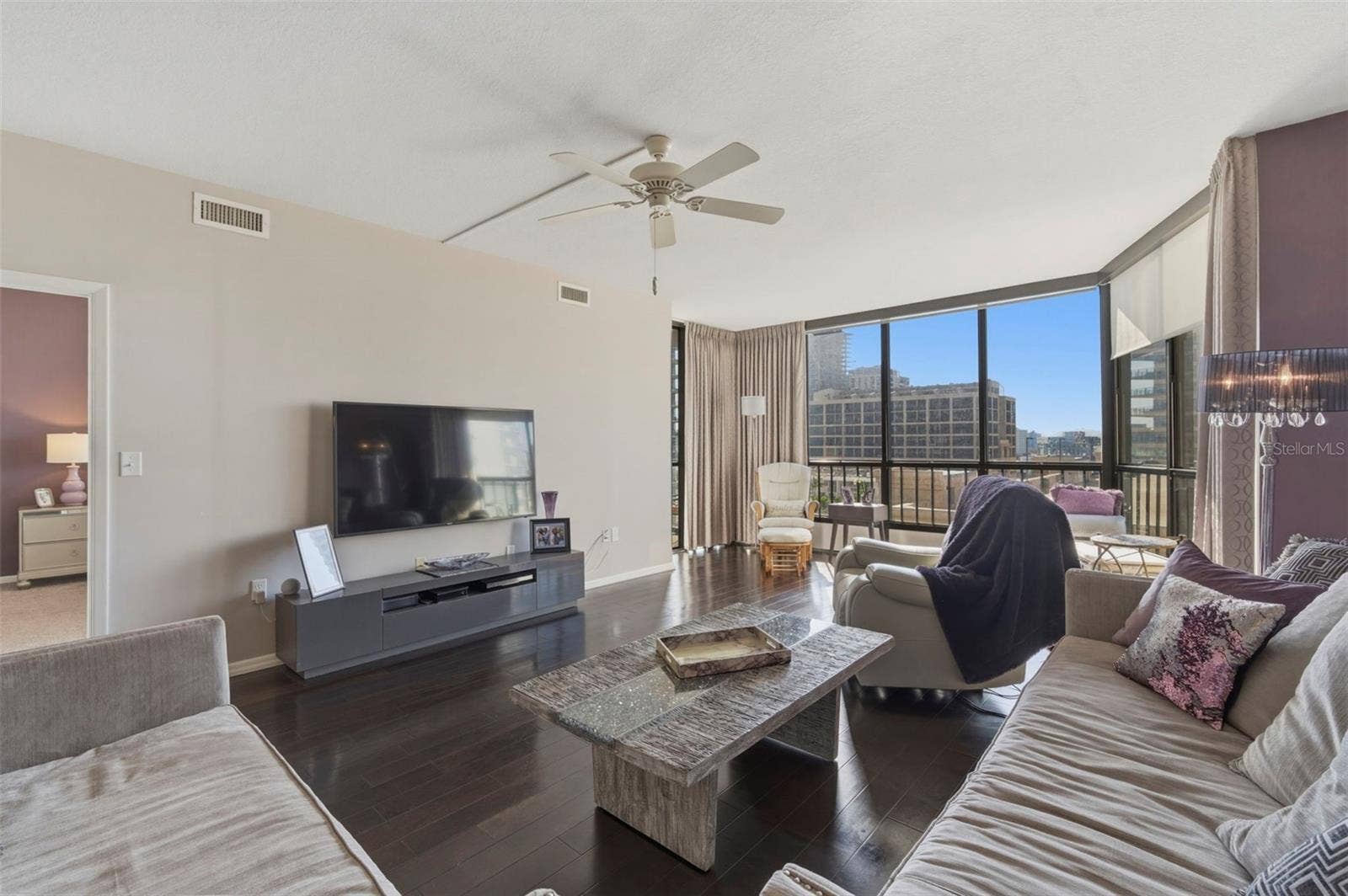 1 BEACH DRIVE SE, #1109, St Petersburg, FL 33701 1 BEACH DRIVE SE, #1109, St Petersburg, FL 33701