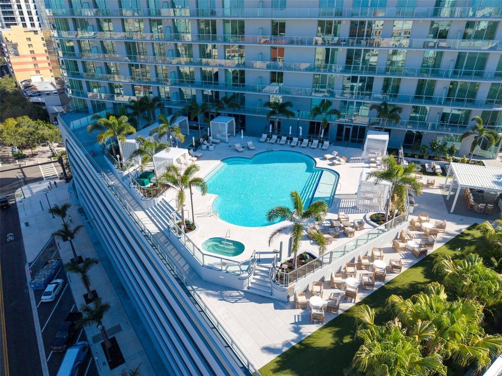 400 CENTRAL AVENUE, #2806, St Petersburg, FL 33701 400 CENTRAL AVENUE, #2806, St Petersburg, FL 33701
