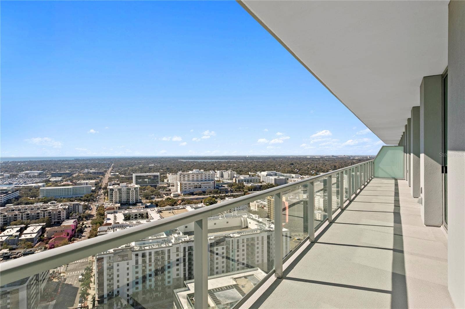 400 CENTRAL AVENUE, #2806, St Petersburg, FL 33701 400 CENTRAL AVENUE, #2806, St Petersburg, FL 33701