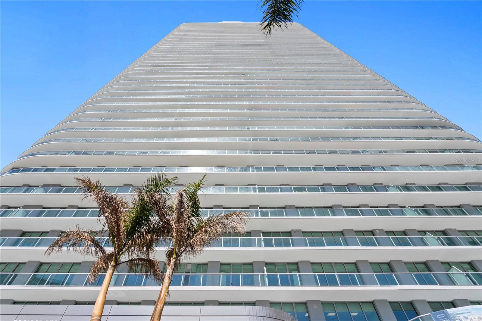 400 CENTRAL AVENUE, #2806, St Petersburg, FL 33701 400 CENTRAL AVENUE, #2806, St Petersburg, FL 33701