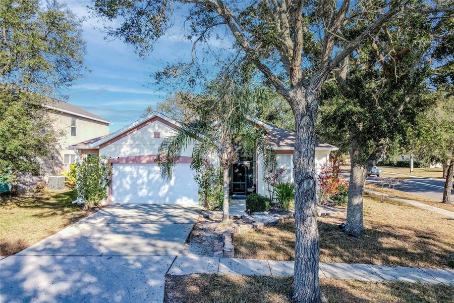Property photo for 6803 GUILFORD CREST DRIVE, Apollo Beach, FL