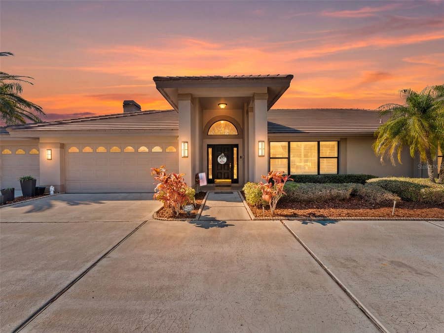 Property photo for 4830 LONGWATER WAY, Tampa, FL