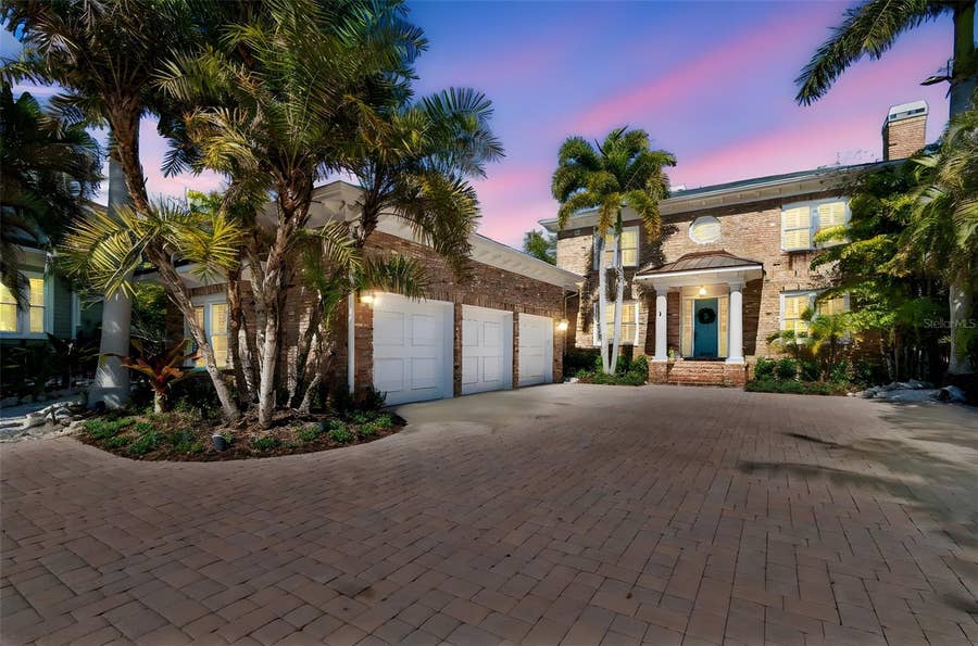 Property photo for 4909 W SPRING LAKE DRIVE, Tampa, FL