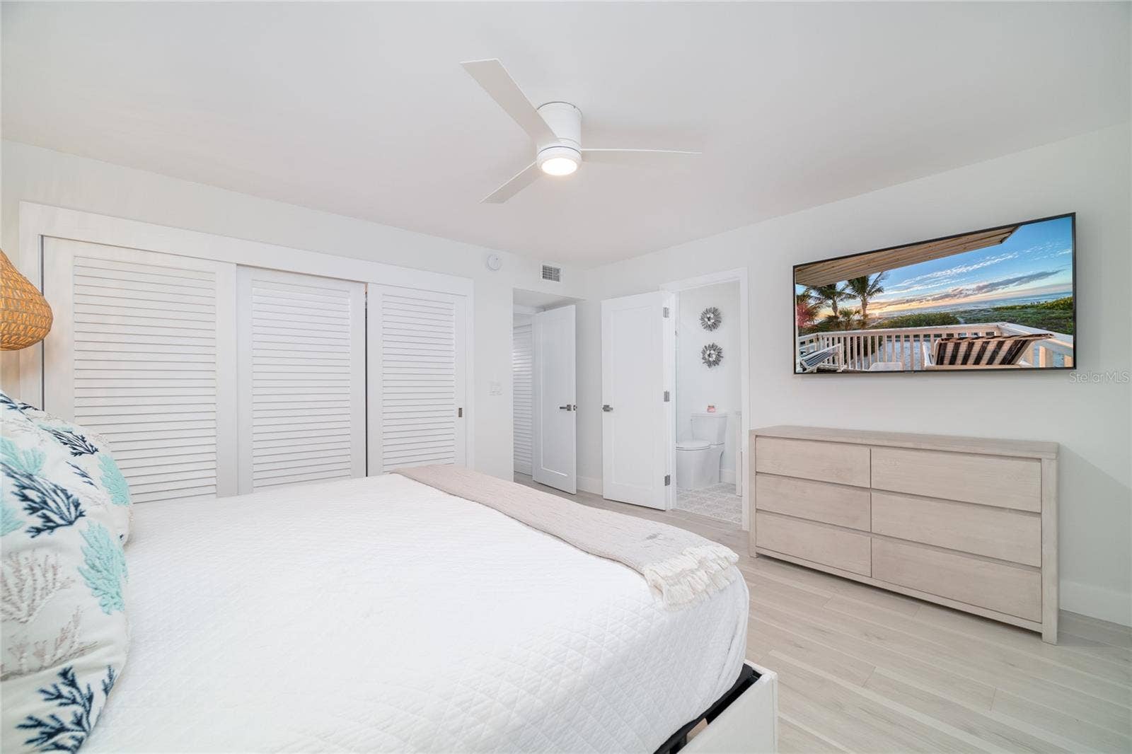 1104 BEACH TRAIL, #1, Indian Rocks Beach, FL 33785 1104 BEACH TRAIL, #1, Indian Rocks Beach, FL 33785