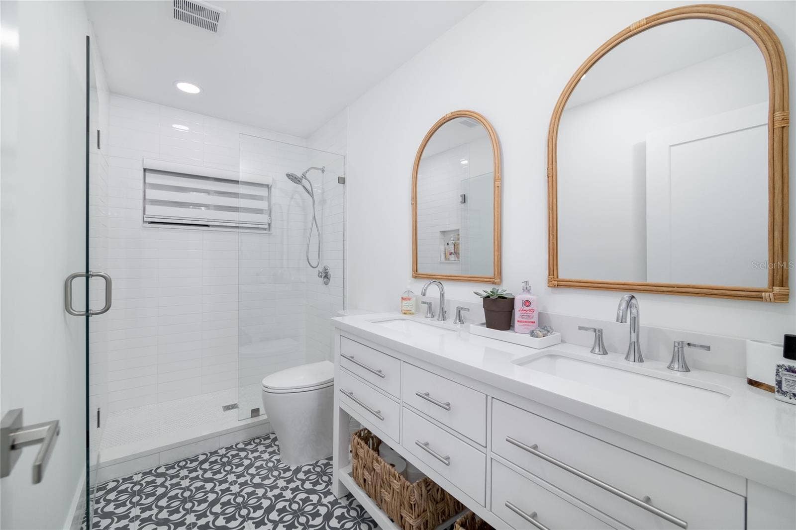1104 BEACH TRAIL, #1, Indian Rocks Beach, FL 33785 1104 BEACH TRAIL, #1, Indian Rocks Beach, FL 33785