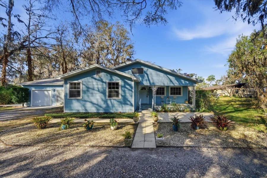 Property photo for 19513 DEER LAKE ROAD, Lutz, FL