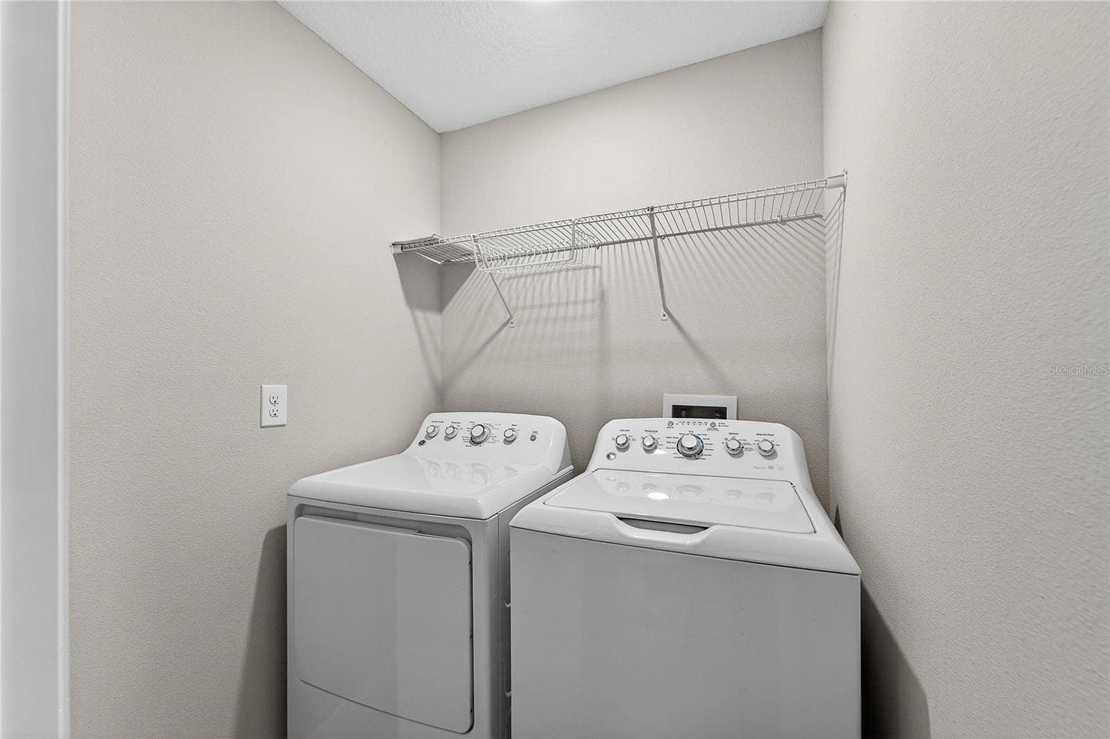15519 PRESTWICK ROSE PLACE, Sun City Center, FL 33573 15519 PRESTWICK ROSE PLACE, Sun City Center, FL 33573
