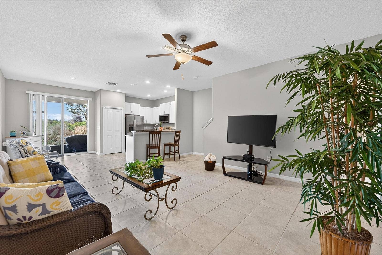 15519 PRESTWICK ROSE PLACE, Sun City Center, FL 33573 15519 PRESTWICK ROSE PLACE, Sun City Center, FL 33573