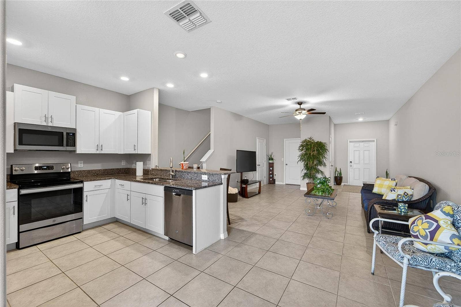15519 PRESTWICK ROSE PLACE, Sun City Center, FL 33573 15519 PRESTWICK ROSE PLACE, Sun City Center, FL 33573