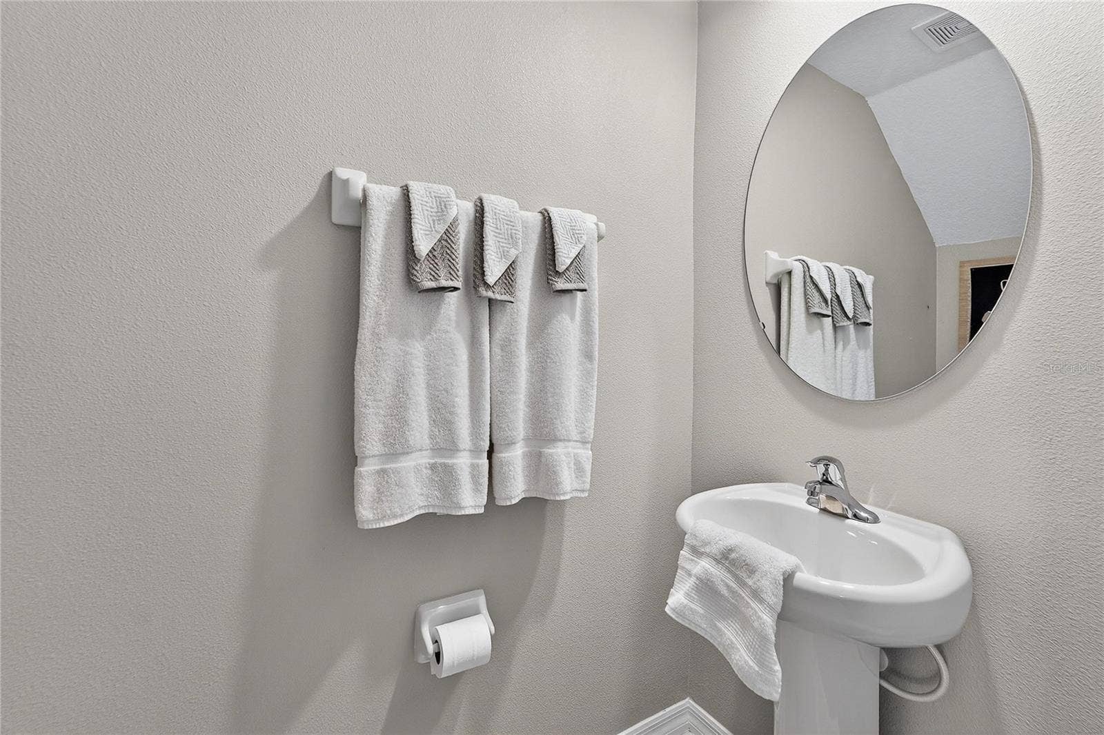 15519 PRESTWICK ROSE PLACE, Sun City Center, FL 33573 15519 PRESTWICK ROSE PLACE, Sun City Center, FL 33573