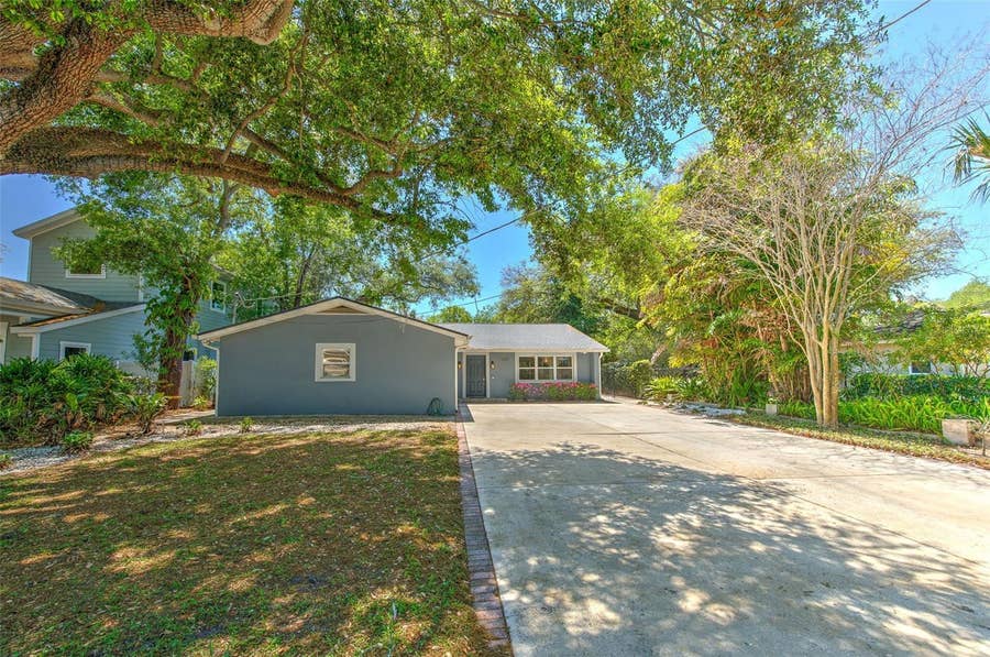 Property photo for 3208 W HAWTHORNE ROAD, Tampa, FL