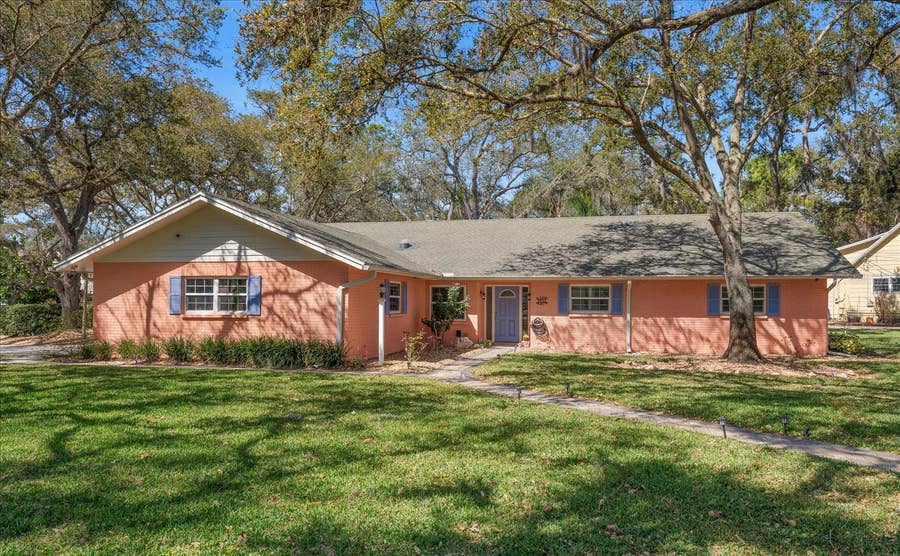 Property photo for 1921 CARDINAL ROAD, Dunedin, FL