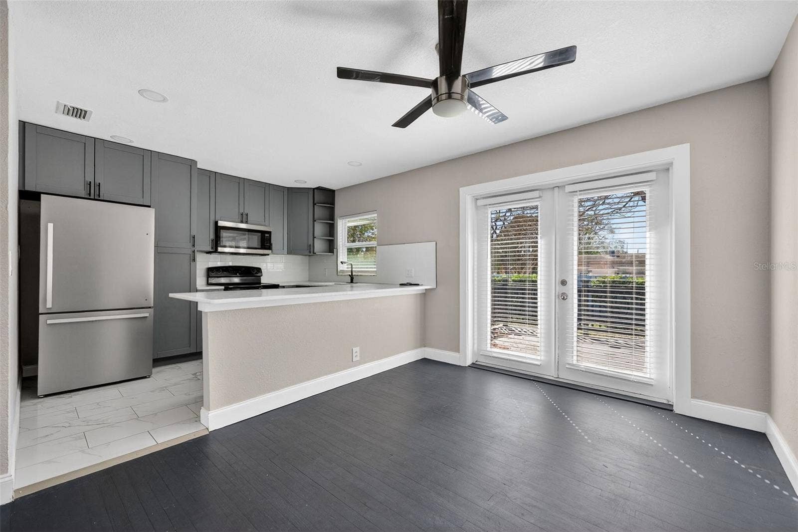 2714 W GRACE STREET, Tampa, FL 33607