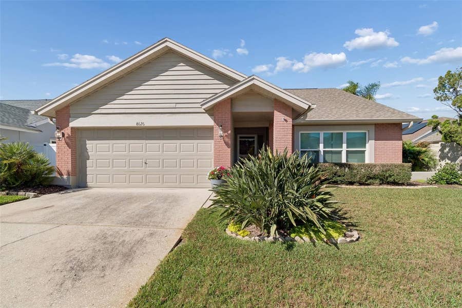 Property photo for 8626 BOYSENBERRY DRIVE, Tampa, FL