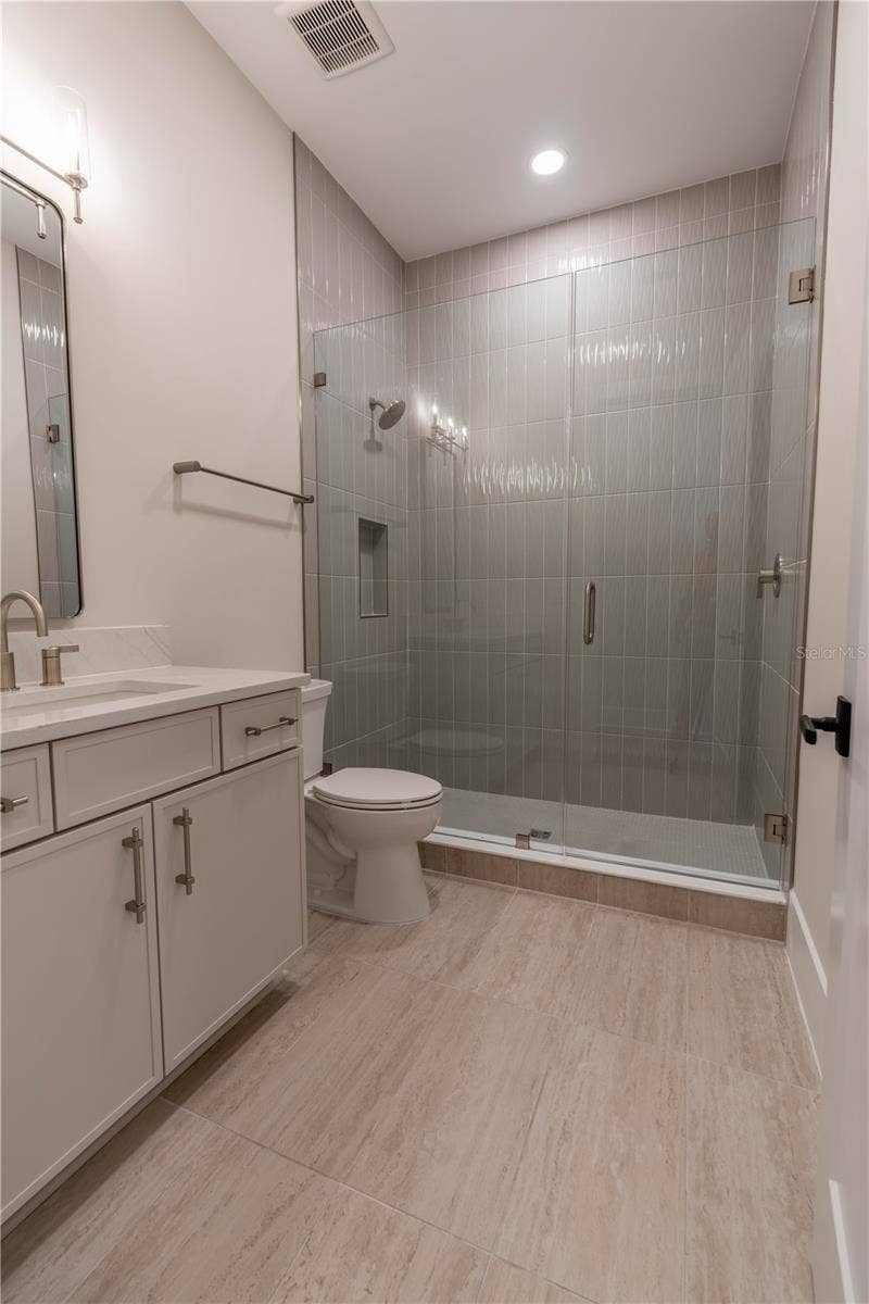 4906 W ESTRELLA STREET, Tampa, FL 33629 4906 W ESTRELLA STREET, Tampa, FL 33629