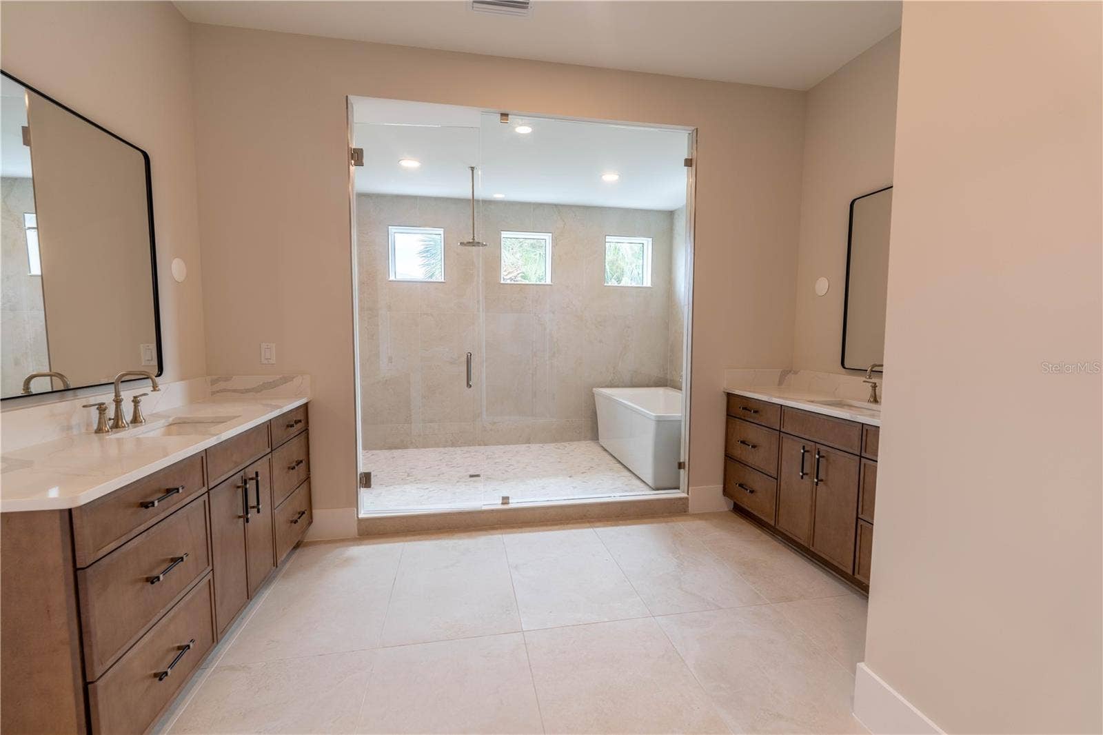 4906 W ESTRELLA STREET, Tampa, FL 33629 4906 W ESTRELLA STREET, Tampa, FL 33629