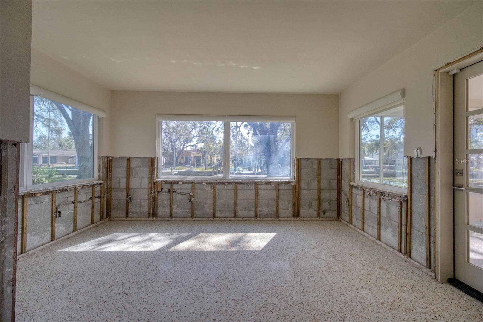 5 SHORE DRIVE, Dunedin, FL 34698 5 SHORE DRIVE, Dunedin, FL 34698