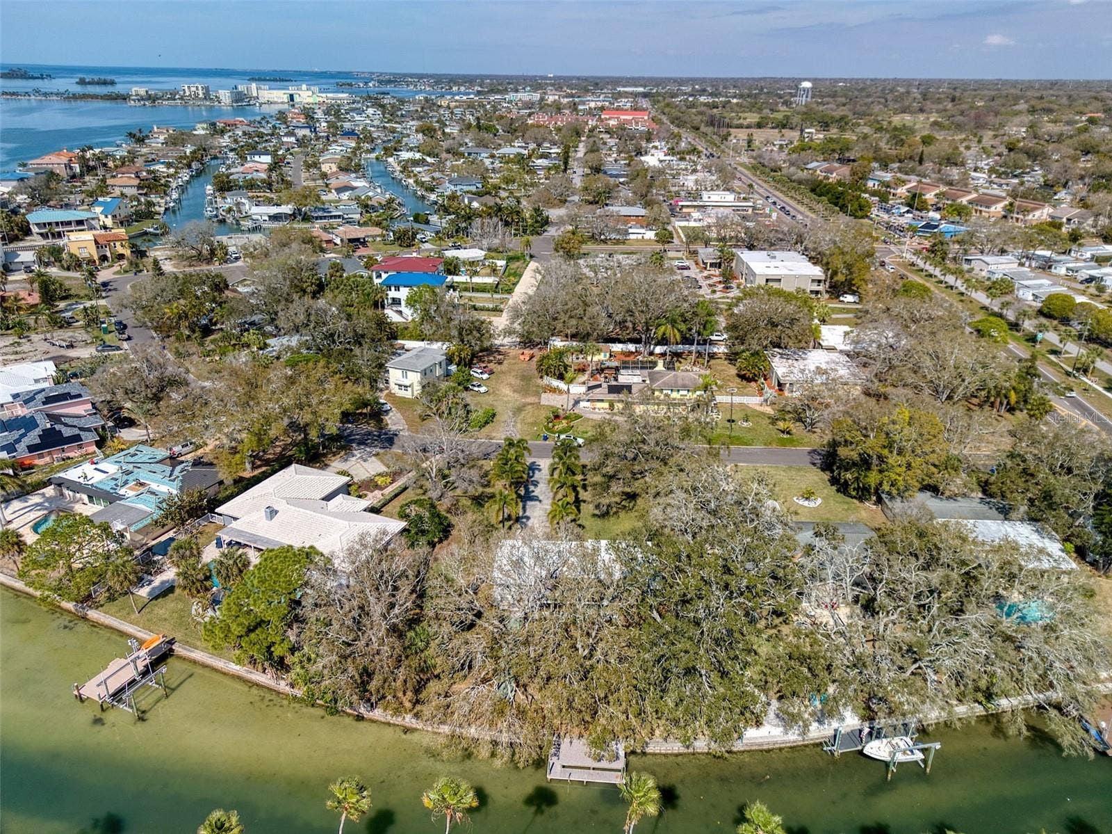 5 SHORE DRIVE, Dunedin, FL 34698 5 SHORE DRIVE, Dunedin, FL 34698