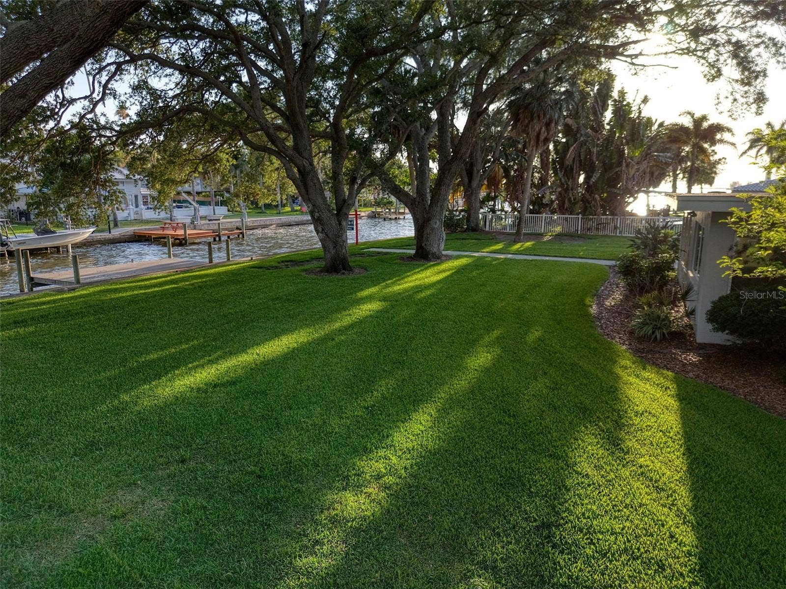 5 SHORE DRIVE, Dunedin, FL 34698 5 SHORE DRIVE, Dunedin, FL 34698