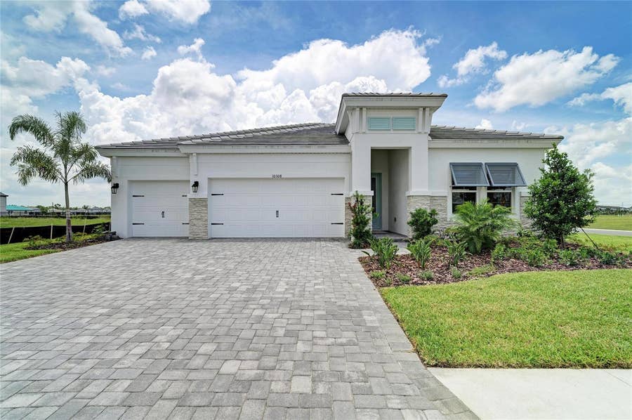 Property photo for 10308 LONGMEADOW AVENUE, Parrish, FL