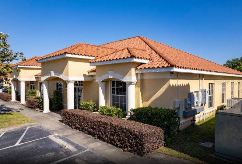 Property photo for 1070 E BRANDON BOULEVARD, Brandon, FL
