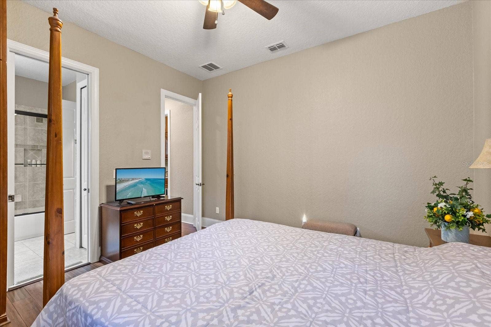 2450 DAHLGREN WAY, Winter Garden, FL 34787 2450 DAHLGREN WAY, Winter Garden, FL 34787